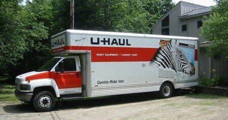 How Much Does a U-Haul Truck Weigh?