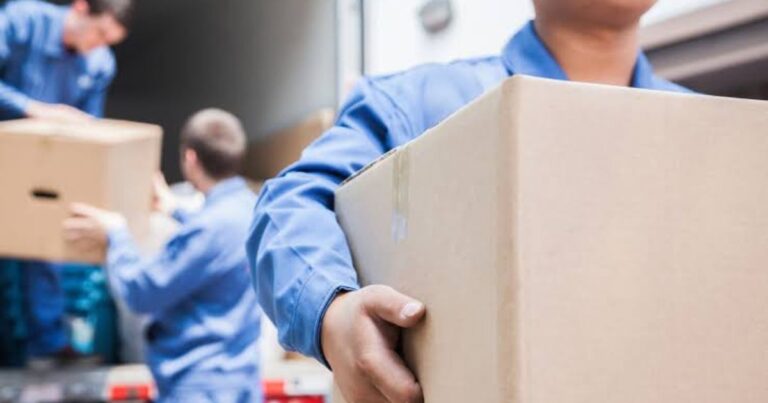 How Much to Hire Movers for a Day?